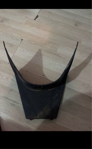 Tapa Batería Xmax 125