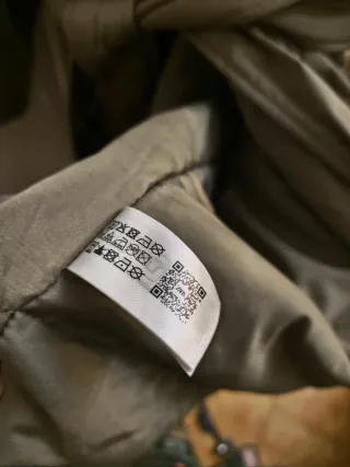 Abrigo acolchado Zara verde oliva