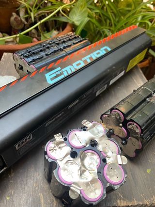 Batería Carcasa Pilas Bici Eléctrica BH