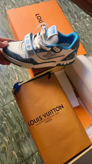 Zapatos Louis Vuitton Talla 42 Azul/Blanco