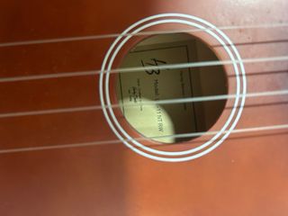 Ukelele Soprano Harley Benton + funda + afinador