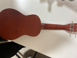 Ukelele Soprano Harley Benton + funda + afinador