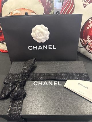 Bolsa y Caja Chanel disponible 2 set caja y bolsa