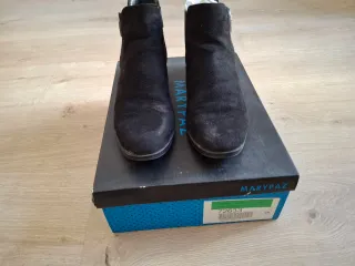 Botines ante MARYPAZ negras