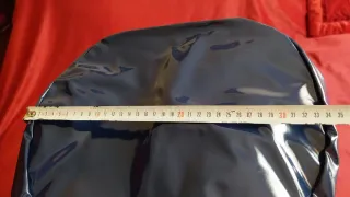 Bolso azul brillante