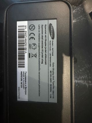 Samsung P2770HD 27 Monitor HDTV 67 unidades