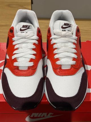 Nike Air Max 1 Roja y Blanca