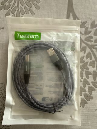 Cable Teeam USB-C a USB-A Nuevo