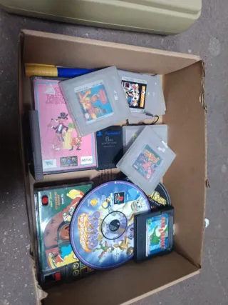 Super Nintendo SNES + Caja Juegos de Game boy y ga