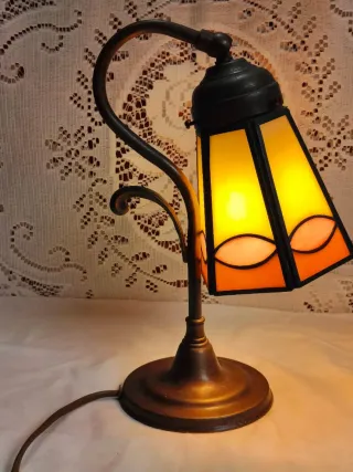 Lampada da comodino Tiffany