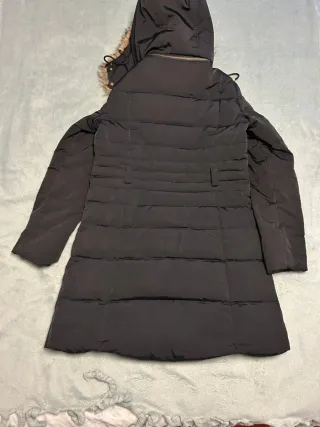 Abrigo Mango Suit Negro con Capucha