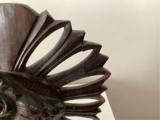 Figura de madera tallada de Bali