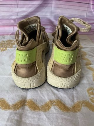 Nike Air Huarache Beige/Verde 42.5