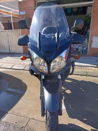 Suzuki V-Strom 650 K7
