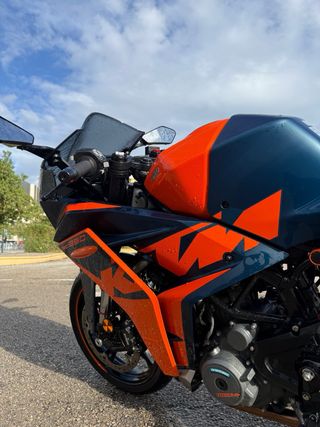 KTM RC 390 2023