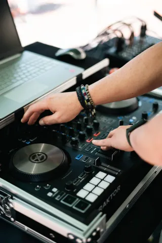 DJ Fiestas y eventos