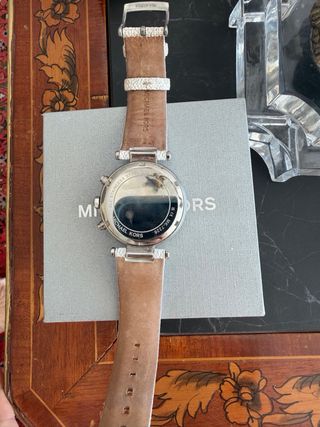 Reloj Michael Kors Blanco y Plateado