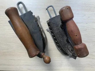 2 Planchas antiguas de hierro