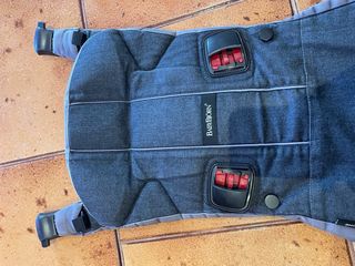 Mochila Portabebés BabyBjörn One Gris