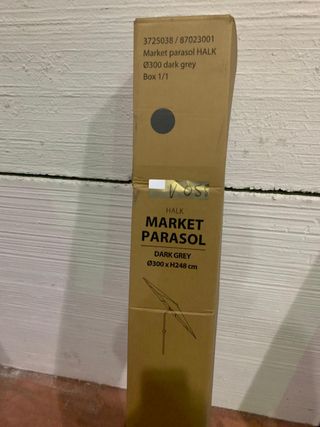 Sombrilla jardín HALK Ø300 cm gris oscuro (JYSK)