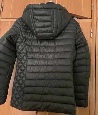 Abrigo acolchado verde