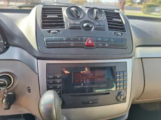 Mercedes-Benz Viano 2010