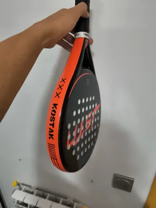 Pala de pádel Kostak