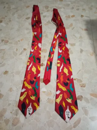 Corbata vintage condones colores