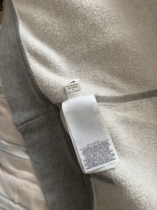 Sudadera Nike gris con cremallera