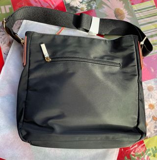 BOLSO NEGRO Impermeable Rayas Blancas+REGALO