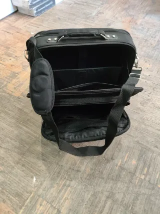 Maletín portátil Dell negro