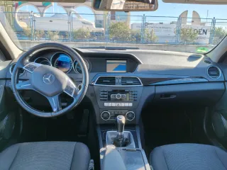 Mercedes-Benz Clase C 2011