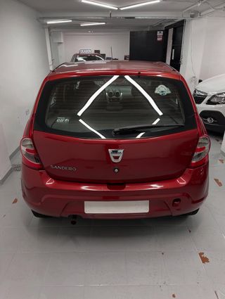 Dacia Sandero 2012