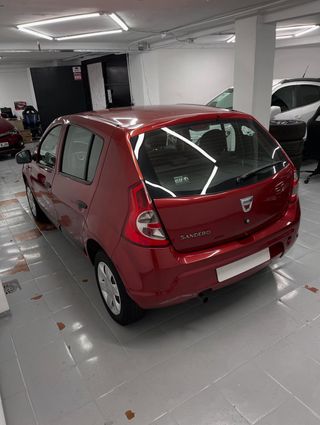 Dacia Sandero 2012