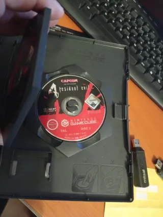 Resident Evil 4 - Nintendo GameCube