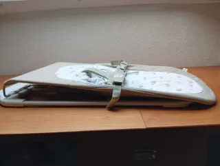 Hamaca bebé de la marca JANÉ