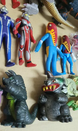Ultraman & Alien Kaiju Monsters Bandai