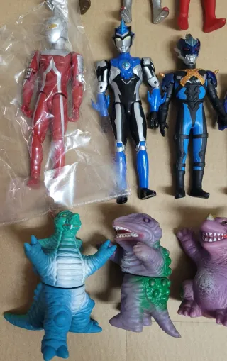 Ultraman & Alien Kaiju Monsters Bandai