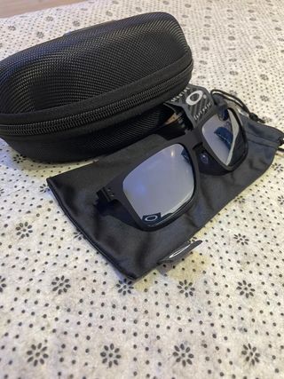 Gafas Oakley Metal Grises