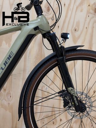 Cube Kathmandu Hybrid Pro 625 Shimano Deore 2022