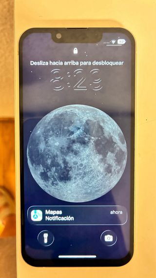 iPhone 13 mini con batería nueva