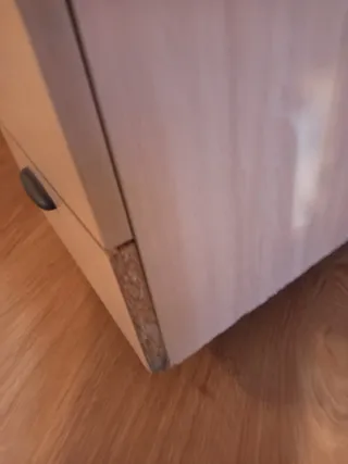 Cajonera de oficina madera.