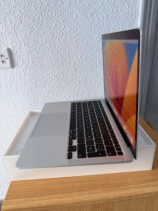 MacBook Air 13’’  M1 2020 como nuevo  100% Batería