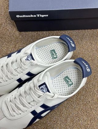 Onitsuka Tiger Zapatillas Talla 42 Blancas y Azule