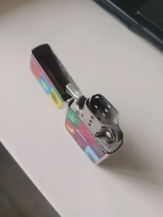 Mechero Zippo Rasta Hojas