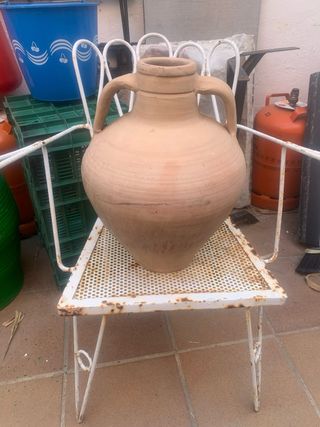 Cántaro de Miravet Antiguo