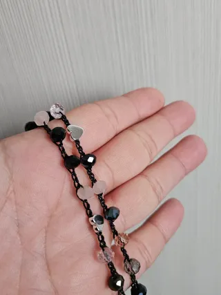 Choker regolabile con perline