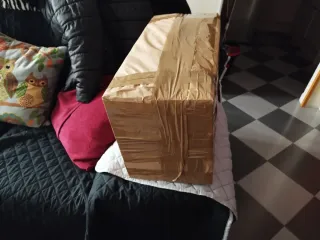 Caja de ropa niño