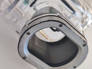 Canon A720 IS + Scafandro Subacqueo 40m