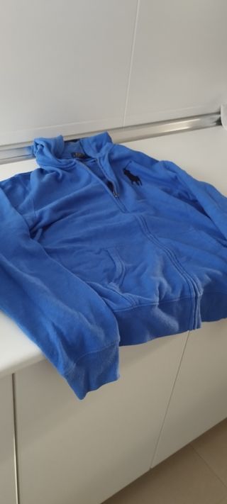 Sudadera Polo Ralph Lauren Azul y sudadera blanca